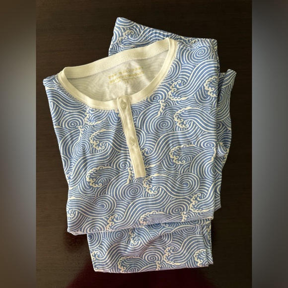 The Beaufort Bonnet Company Other - The Beaufort Bonnet Company pjs , 🌊 wave print